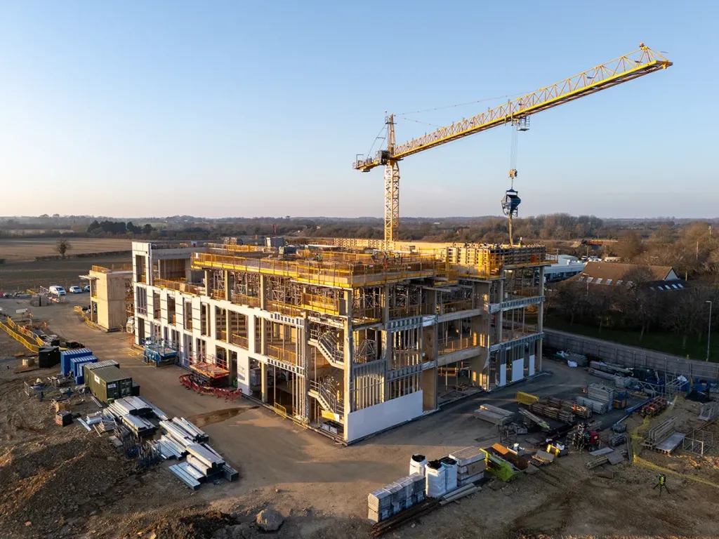 Appointed by Willmott Dixon to deliver enabling works, groundworks, substructures, and a three-storey RC frame for a new state-of-the-art forensic investigation unit designed to futureproof the force's scientific capabilities.